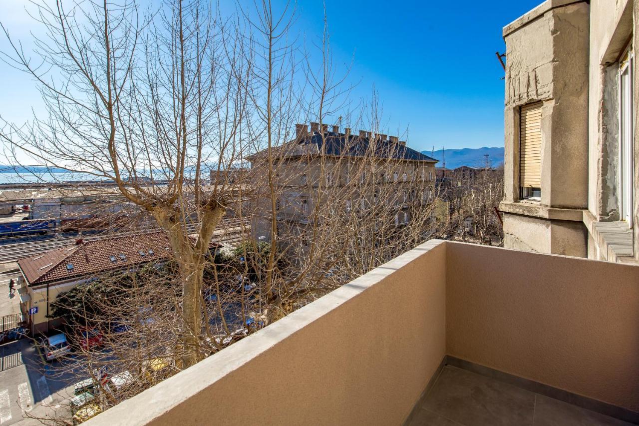 Apartment Bella 36 Риека Экстерьер фото